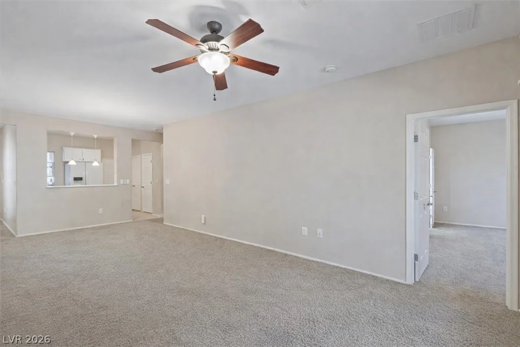 7945 Woodlark, North Las Vegas, NV 89084
