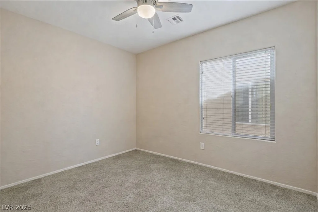 7945 Woodlark, North Las Vegas, NV 89084