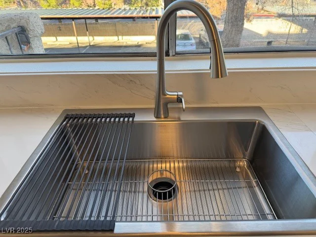3567 Arville, Las Vegas, NV 89103