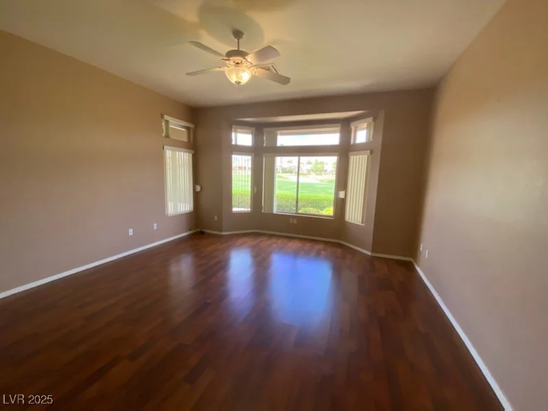 2913 Billy Casper, Las Vegas, NV 89134
