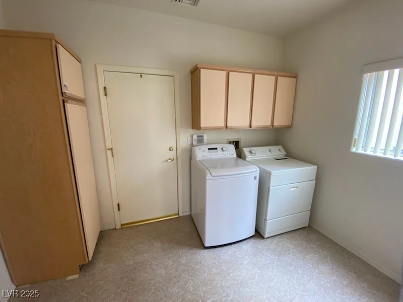 2913 Billy Casper, Las Vegas, NV 89134