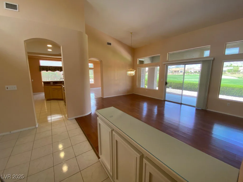 2913 Billy Casper, Las Vegas, NV 89134