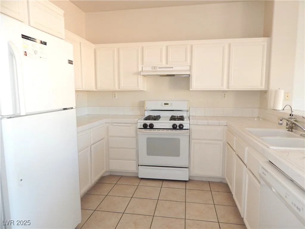 2536 Wellworth, Henderson, NV 89074