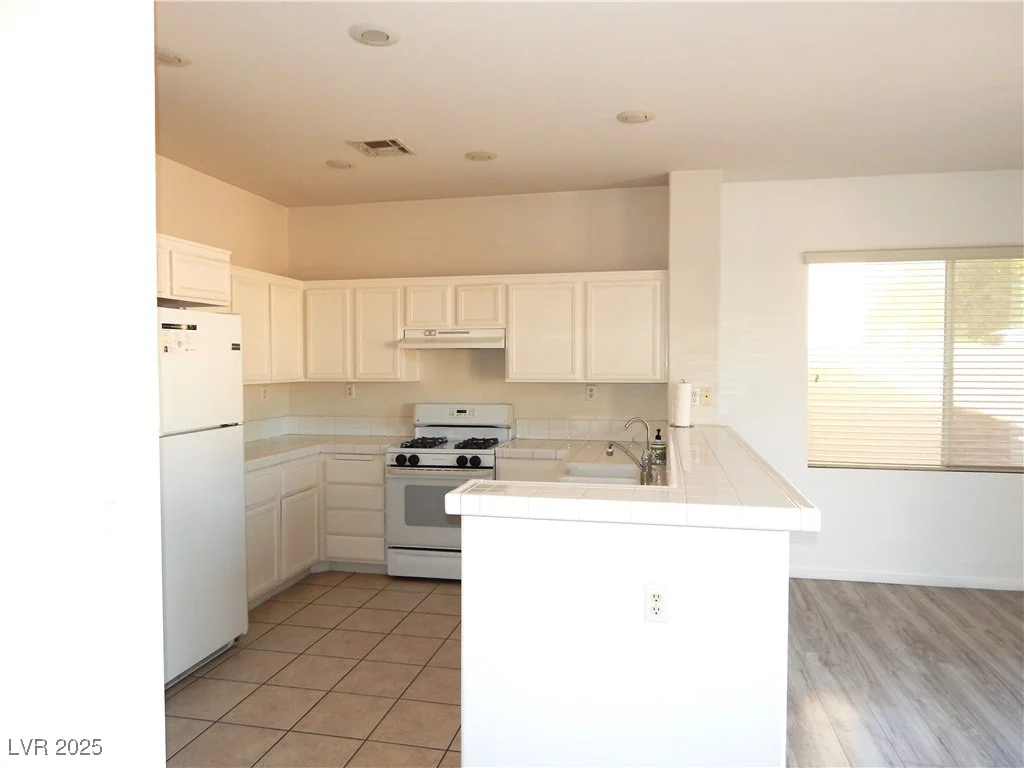2536 Wellworth, Henderson, NV 89074