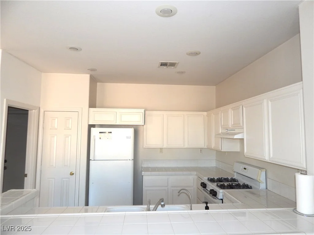2536 Wellworth, Henderson, NV 89074