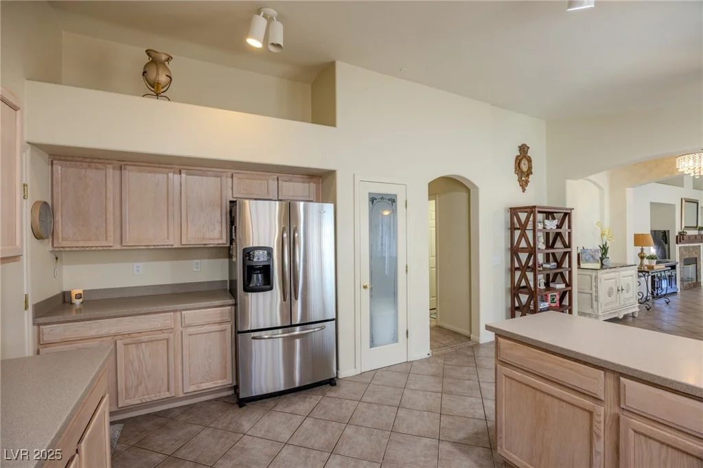 5608 Crowbush Cove, Las Vegas, NV 89122