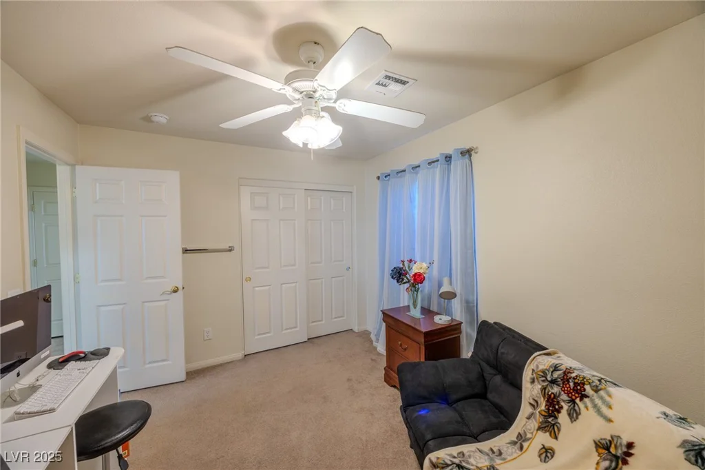 5608 Crowbush Cove, Las Vegas, NV 89122