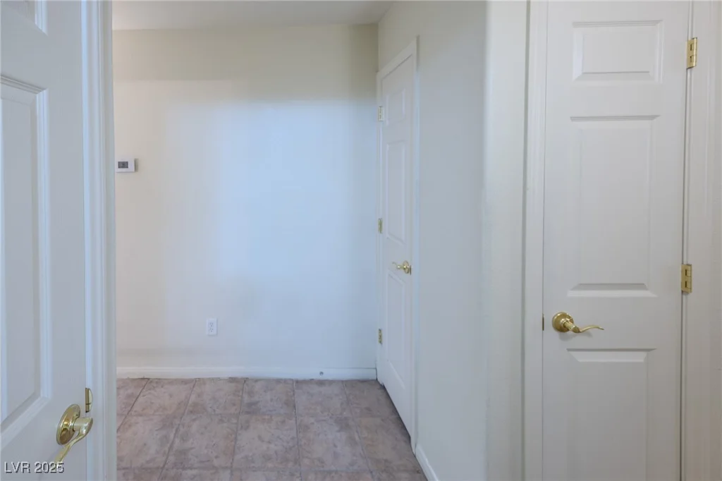 5608 Crowbush Cove, Las Vegas, NV 89122
