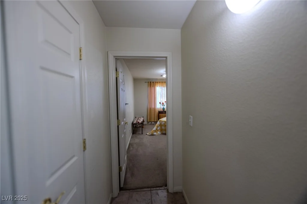 5608 Crowbush Cove, Las Vegas, NV 89122