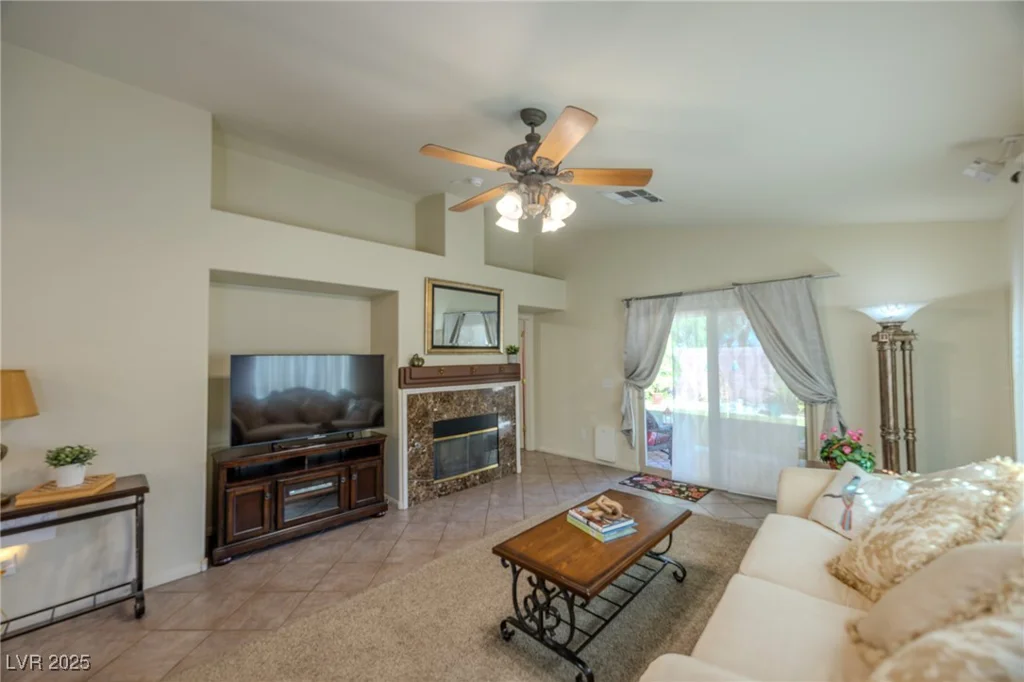 5608 Crowbush Cove, Las Vegas, NV 89122