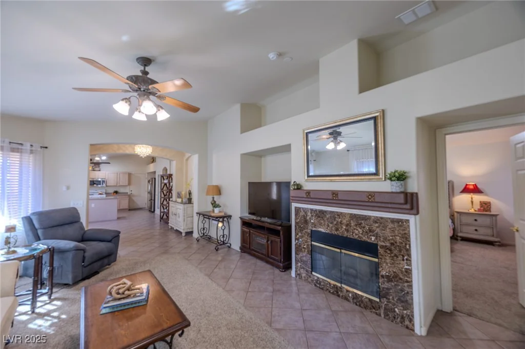 5608 Crowbush Cove, Las Vegas, NV 89122