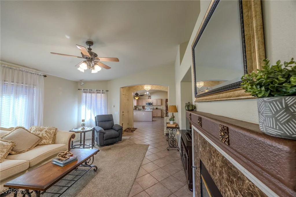 5608 Crowbush Cove, Las Vegas, NV 89122