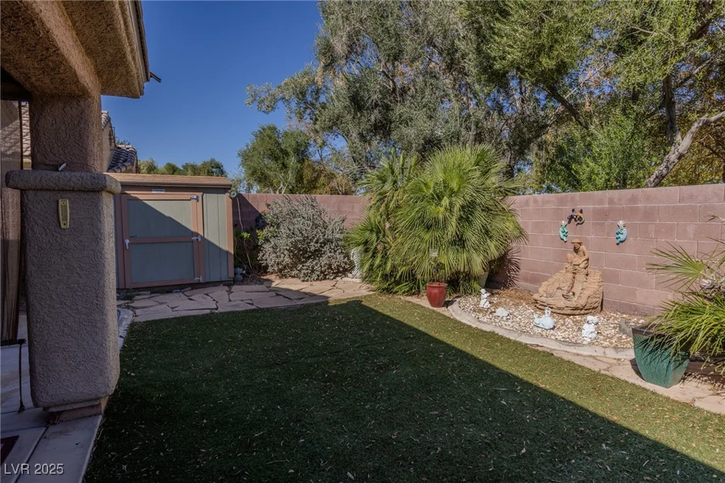 5608 Crowbush Cove, Las Vegas, NV 89122