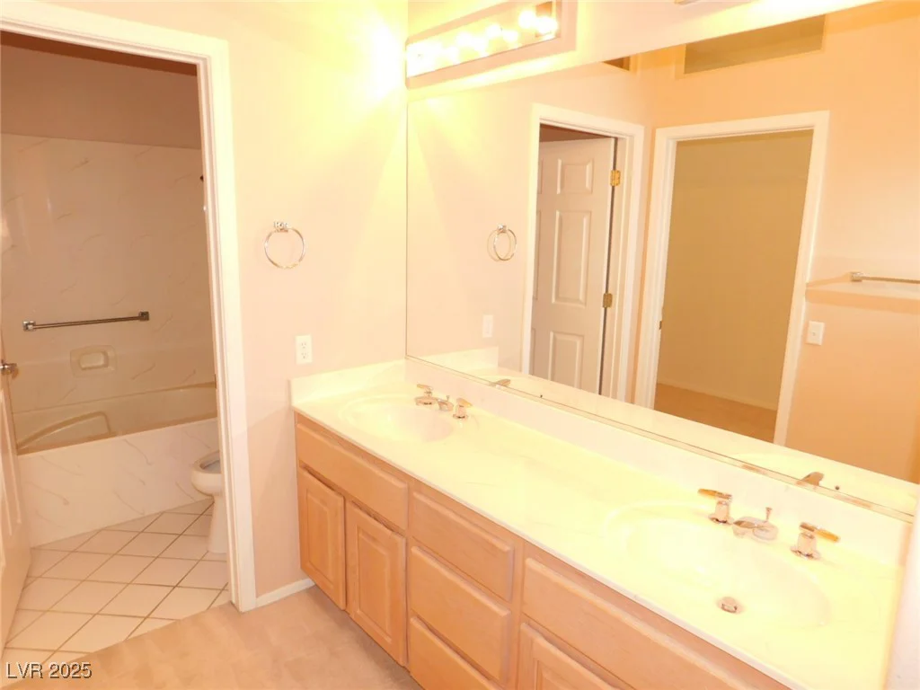 3028 Isaac River, Las Vegas, NV 89134