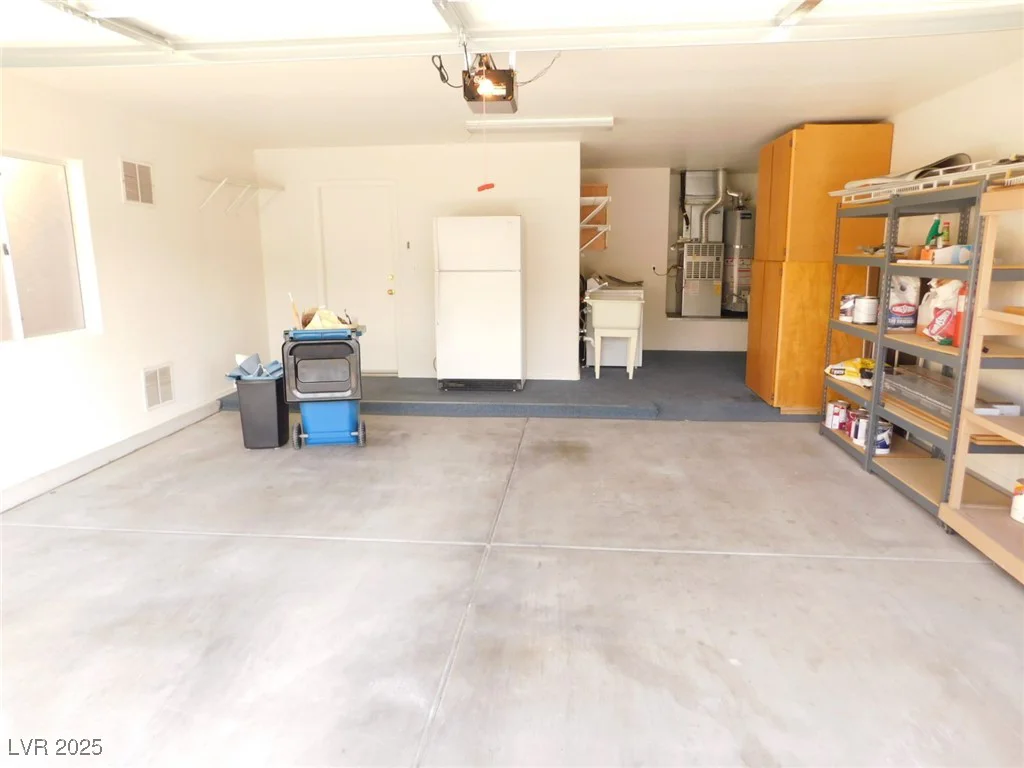 3028 Isaac River, Las Vegas, NV 89134