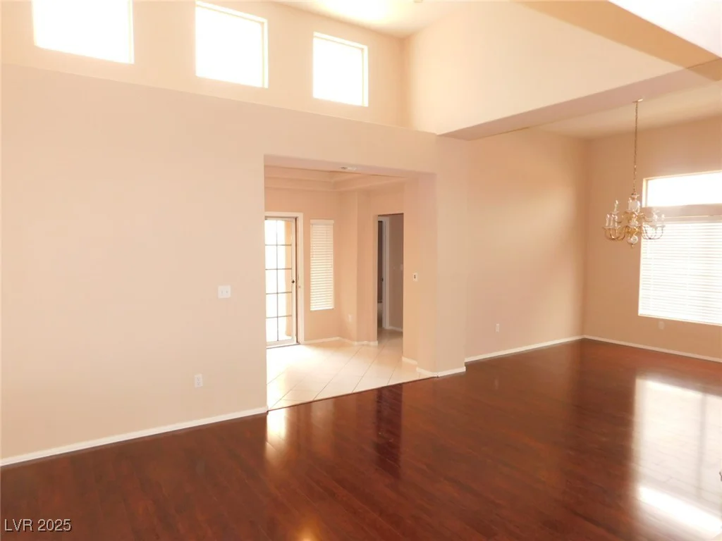3028 Isaac River, Las Vegas, NV 89134