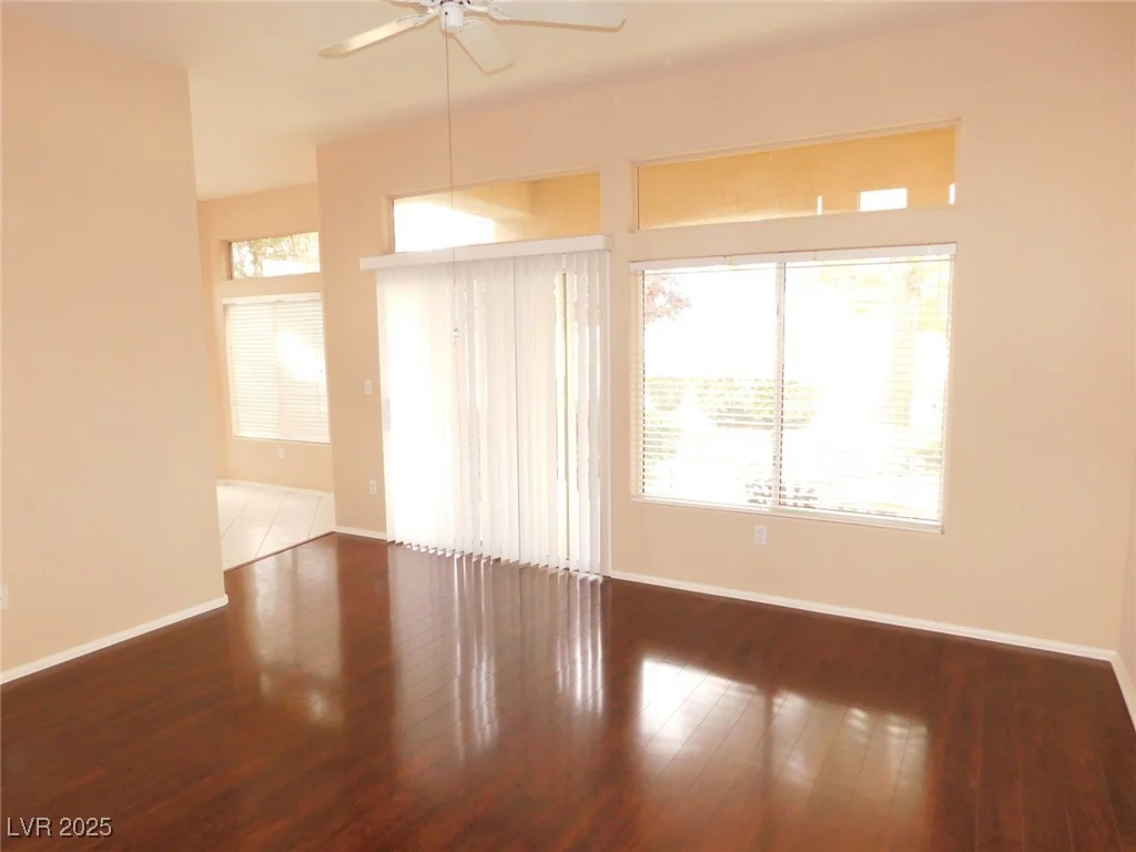 3028 Isaac River, Las Vegas, NV 89134