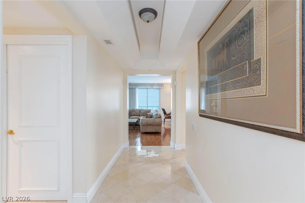 2747 Paradise, Las Vegas, NV 89109