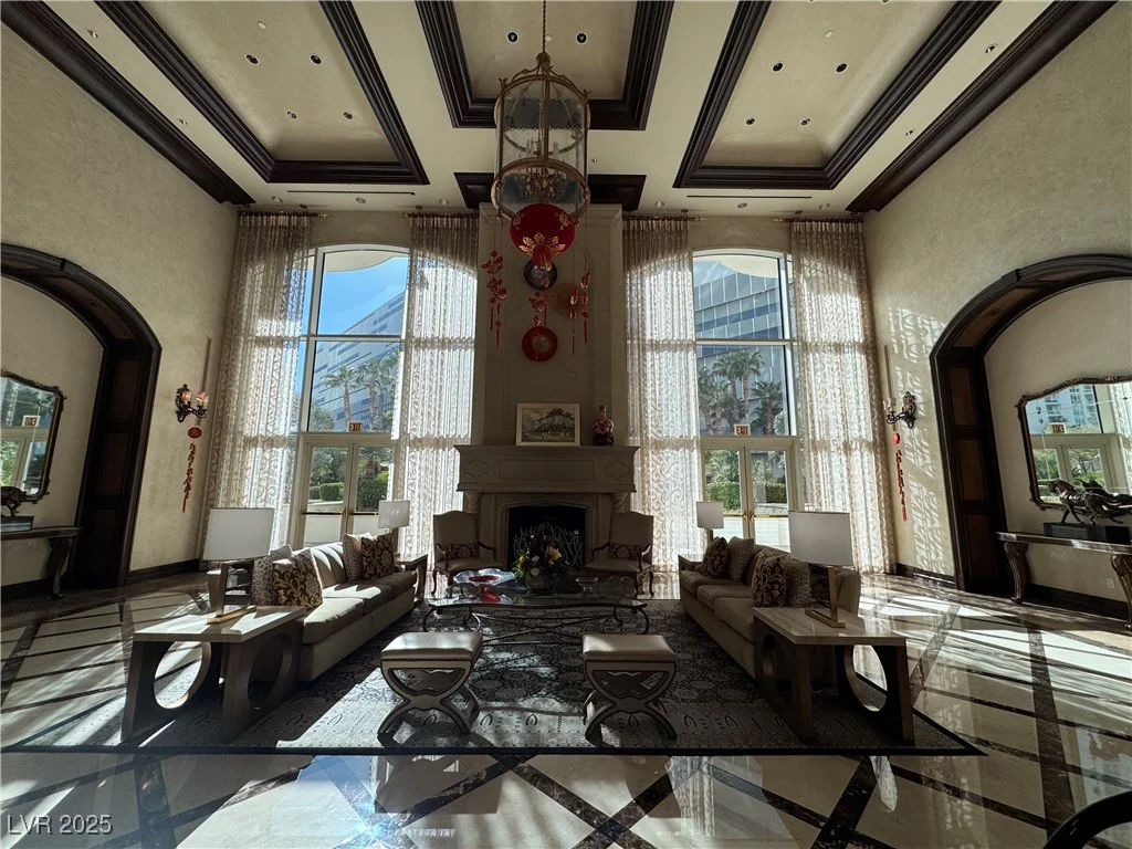 2747 Paradise, Las Vegas, NV 89109
