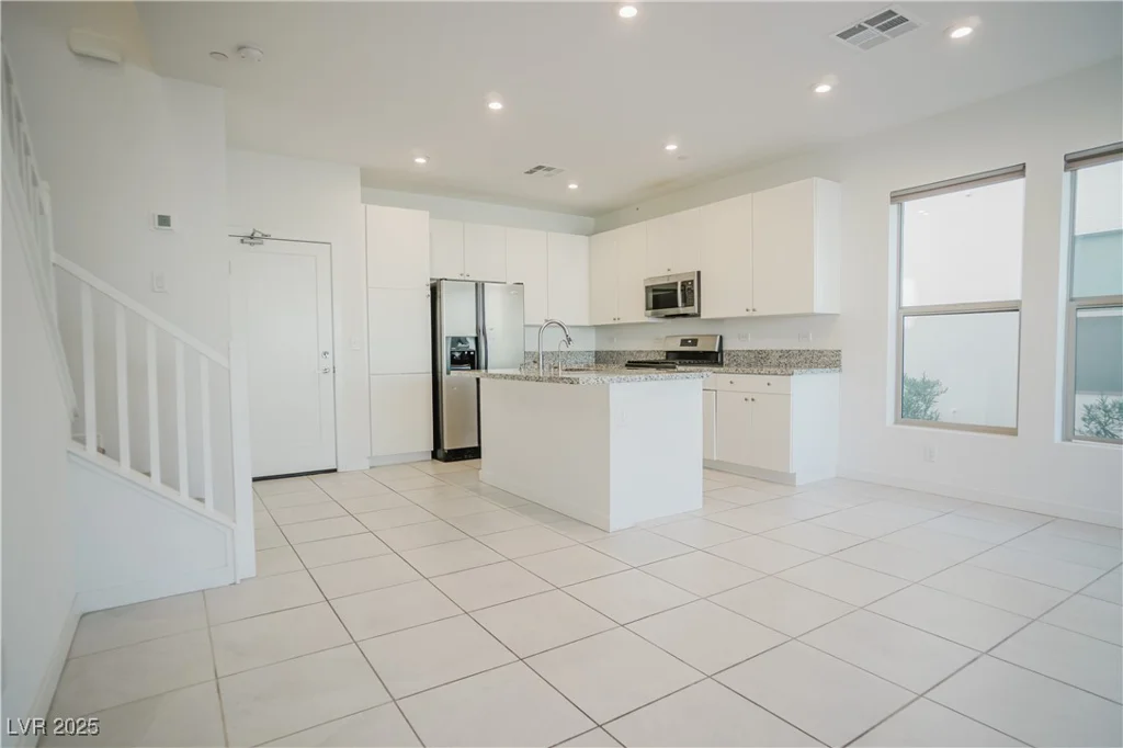 4346 Coachwood, Las Vegas, NV 89141
