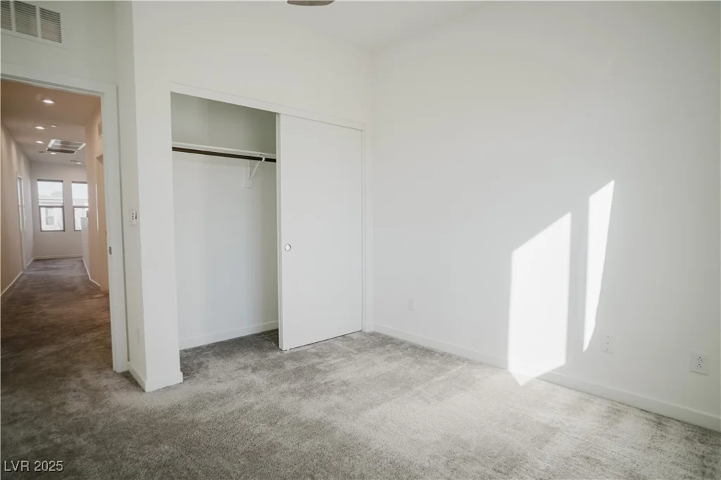4346 Coachwood, Las Vegas, NV 89141