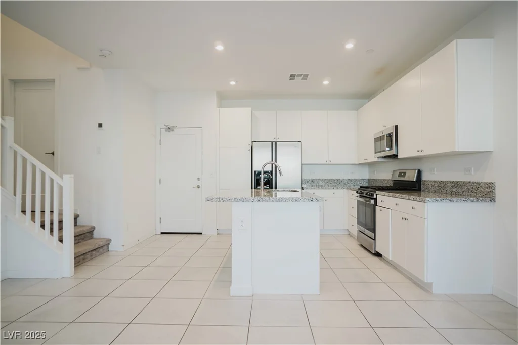 4346 Coachwood, Las Vegas, NV 89141