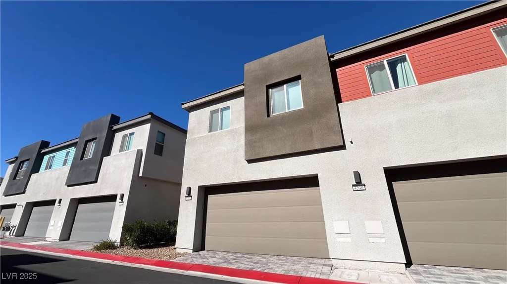 4346 Coachwood, Las Vegas, NV 89141