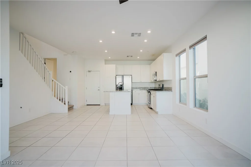 4346 Coachwood, Las Vegas, NV 89141