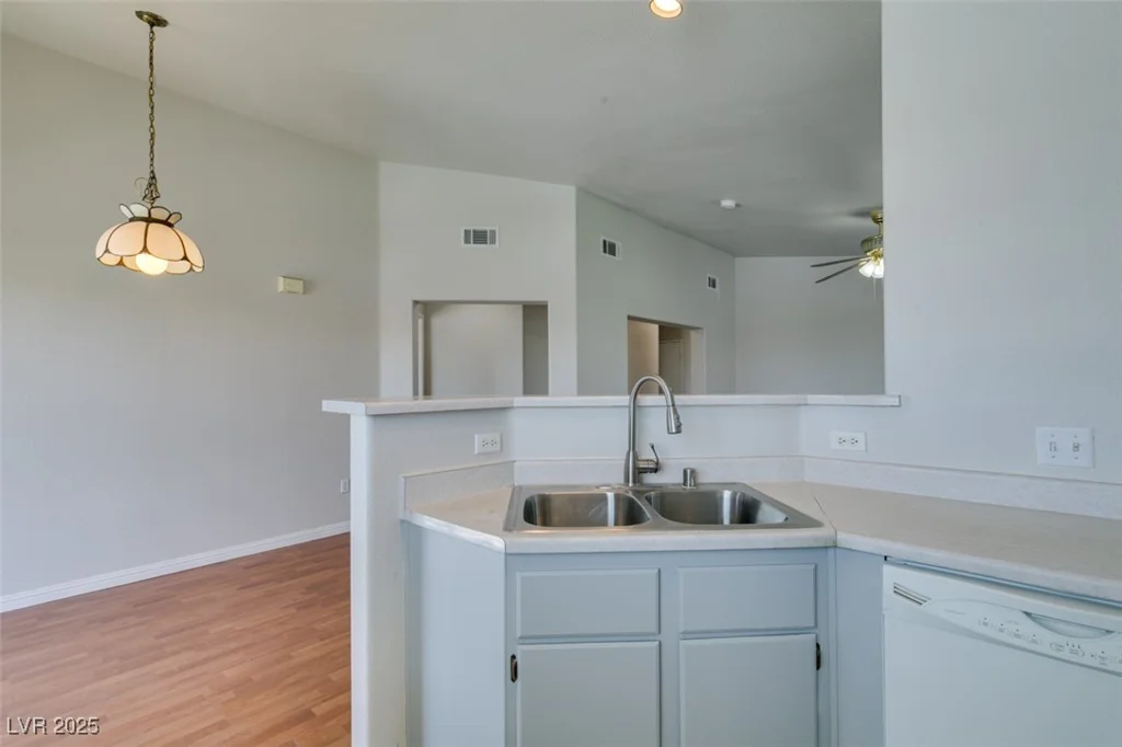 1881 Alexander, North Las Vegas, NV 89032