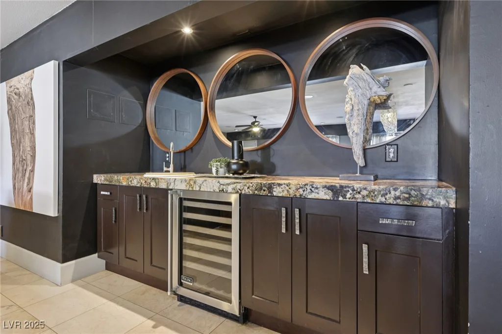 3140 Montessouri, Las Vegas, NV 89117