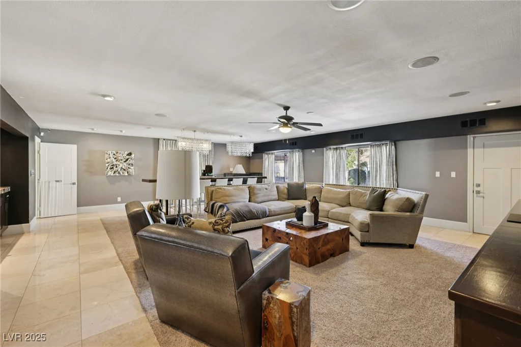 3140 Montessouri, Las Vegas, NV 89117