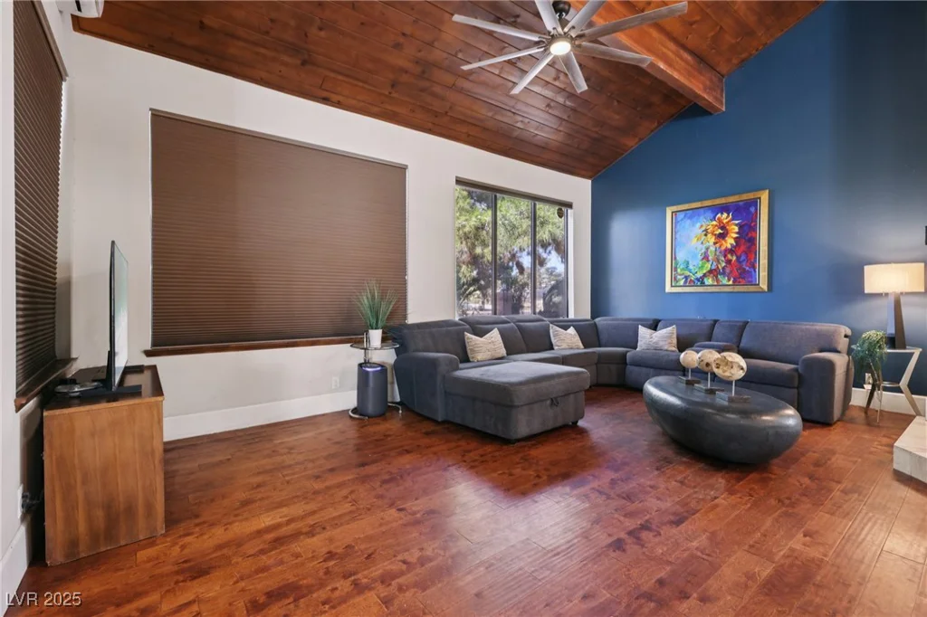 3140 Montessouri, Las Vegas, NV 89117