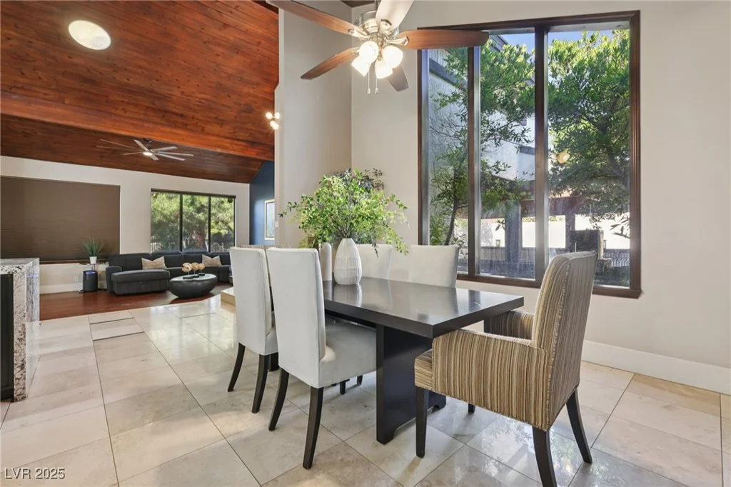 3140 Montessouri, Las Vegas, NV 89117