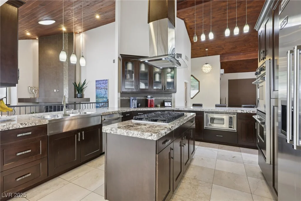 3140 Montessouri, Las Vegas, NV 89117