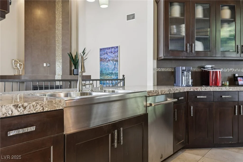 3140 Montessouri, Las Vegas, NV 89117