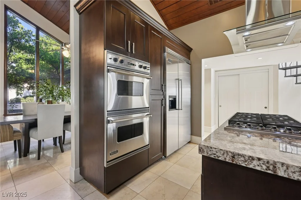 3140 Montessouri, Las Vegas, NV 89117
