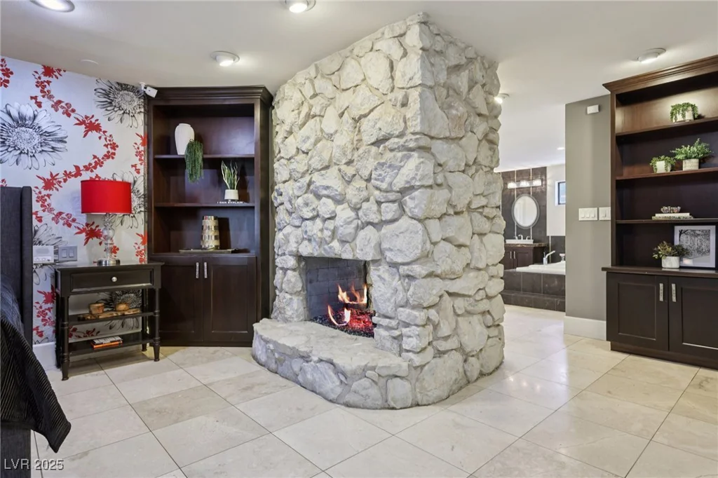 3140 Montessouri, Las Vegas, NV 89117