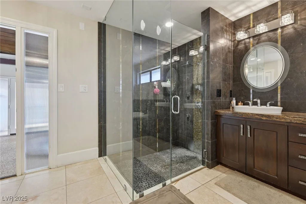 3140 Montessouri, Las Vegas, NV 89117
