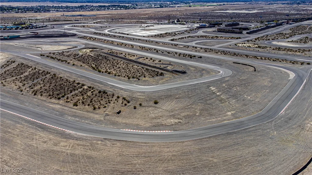 3146 Spring Mountain, Pahrump, NV 89048