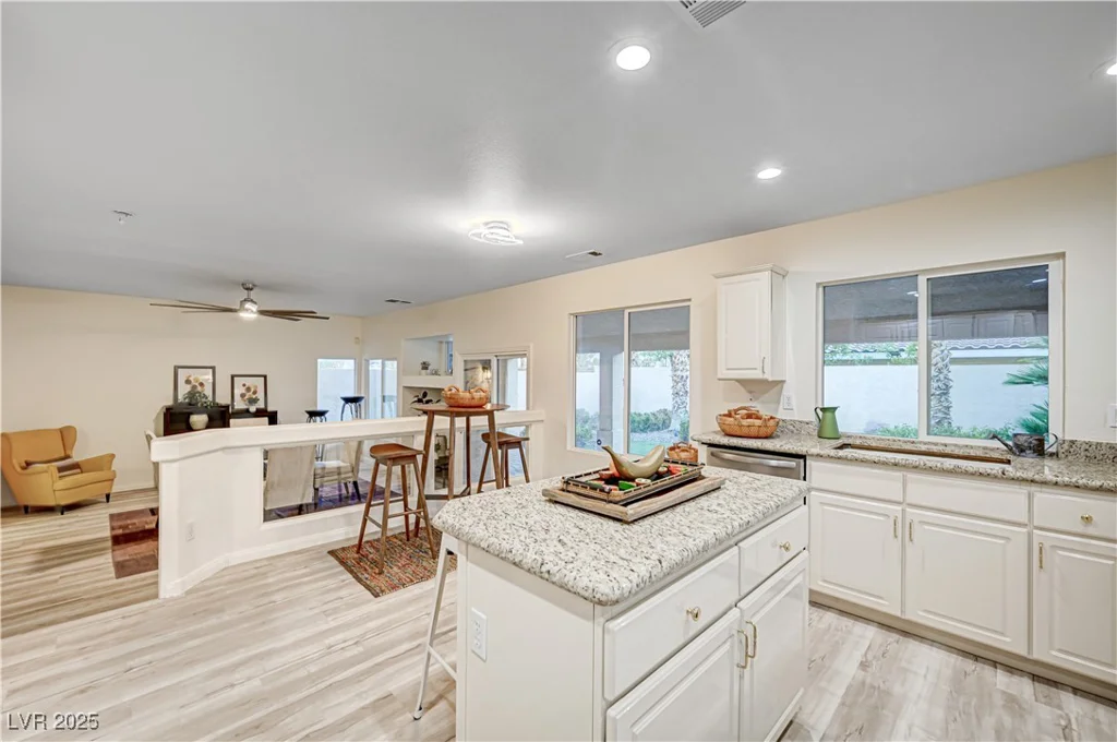 10921 Calcedonian, Las Vegas, NV 89141