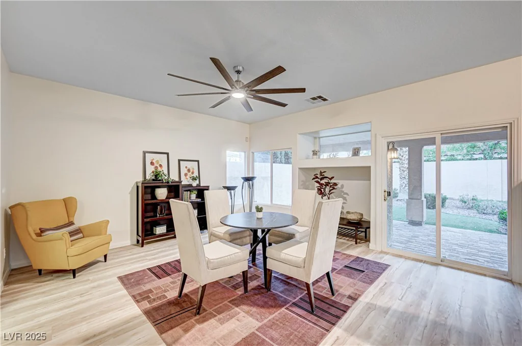 10921 Calcedonian, Las Vegas, NV 89141