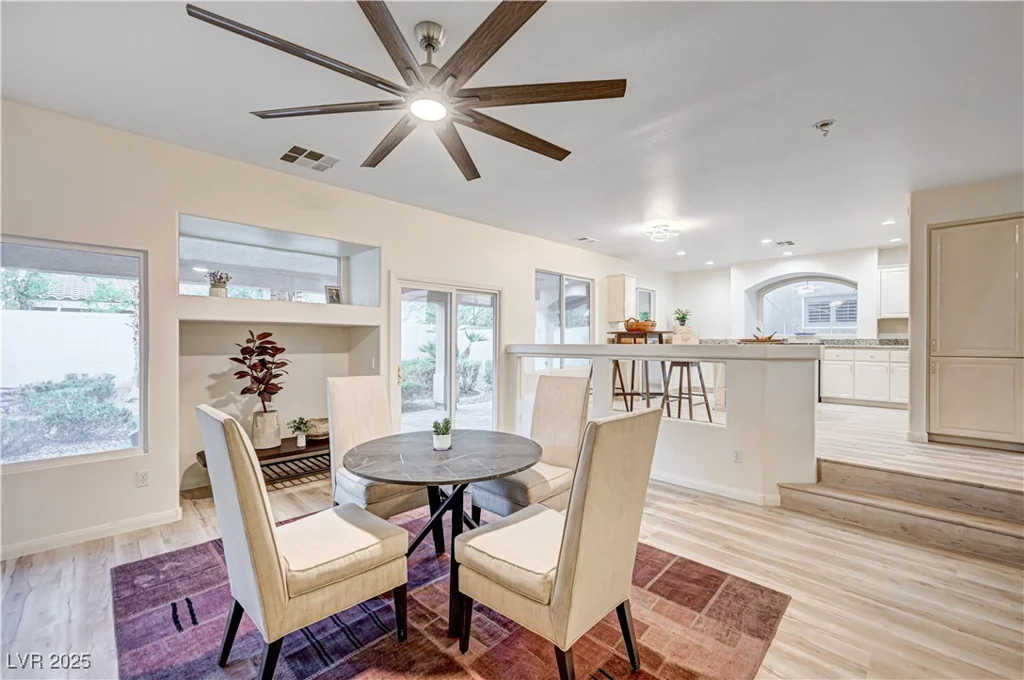10921 Calcedonian, Las Vegas, NV 89141