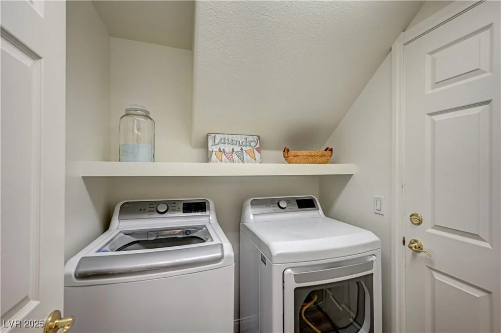 10921 Calcedonian, Las Vegas, NV 89141