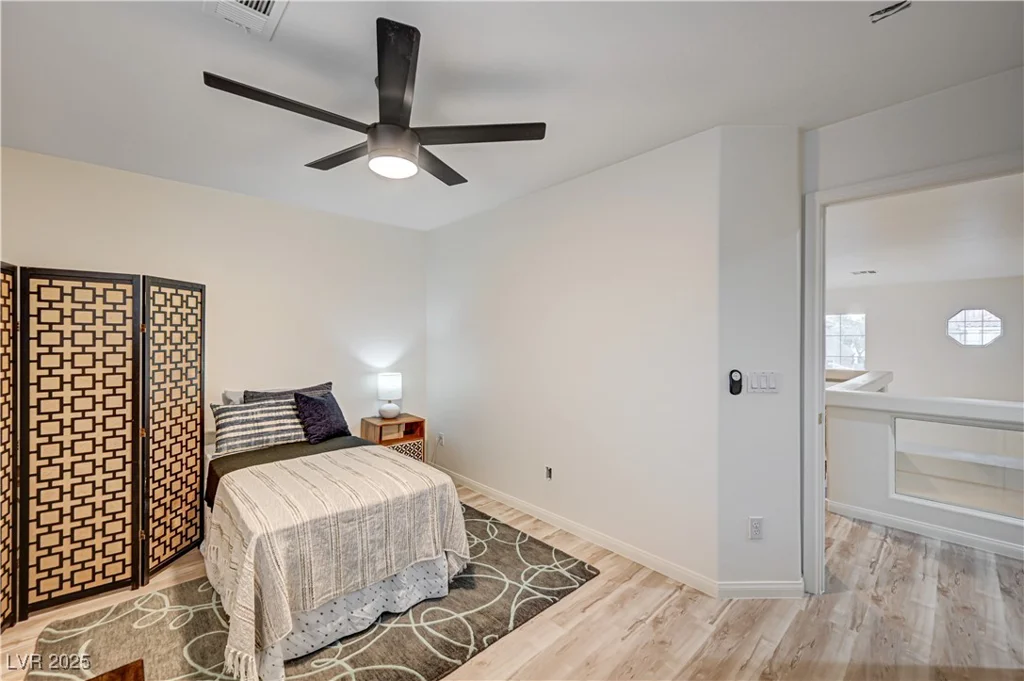 10921 Calcedonian, Las Vegas, NV 89141
