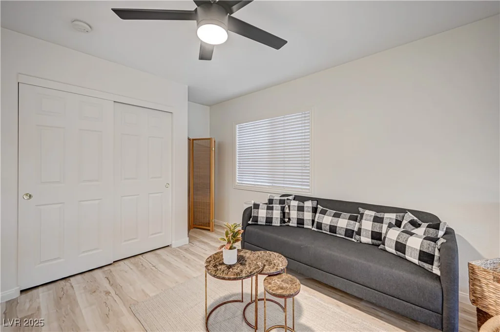10921 Calcedonian, Las Vegas, NV 89141