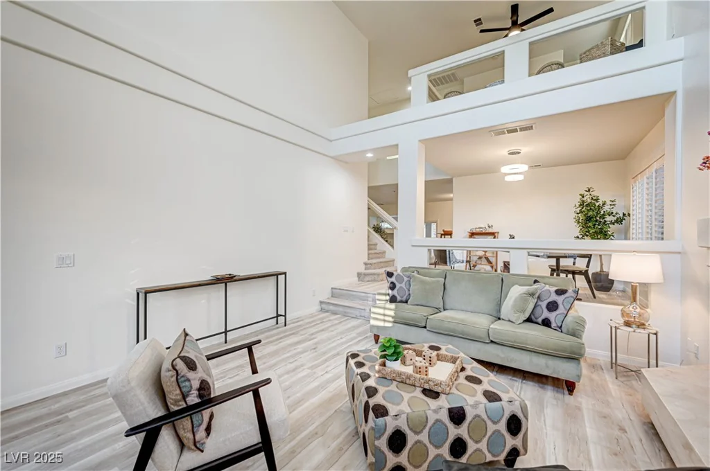 10921 Calcedonian, Las Vegas, NV 89141