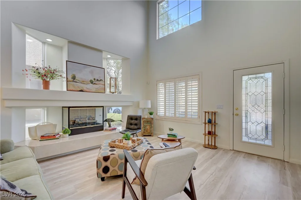 10921 Calcedonian, Las Vegas, NV 89141