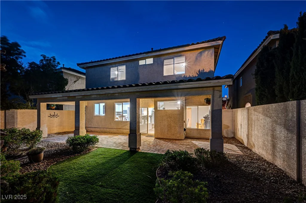 10921 Calcedonian, Las Vegas, NV 89141