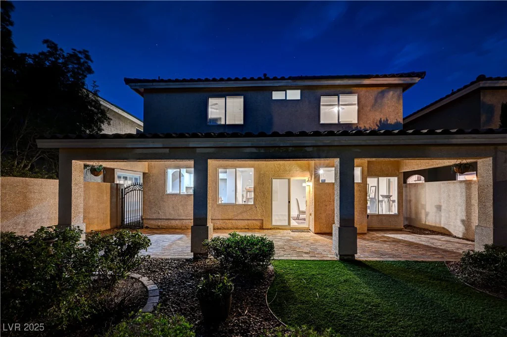 10921 Calcedonian, Las Vegas, NV 89141