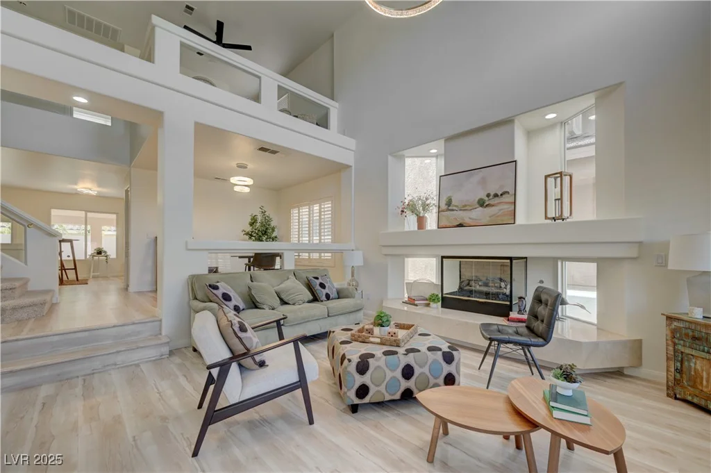 10921 Calcedonian, Las Vegas, NV 89141